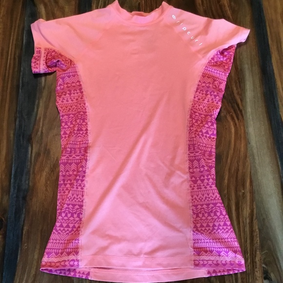 Rash guard - Picture 1 of 5